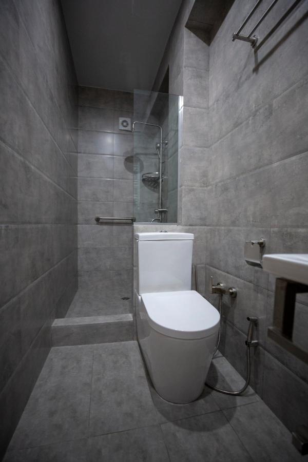 Ornament Boutique Hotel Тбилиси Екстериор снимка