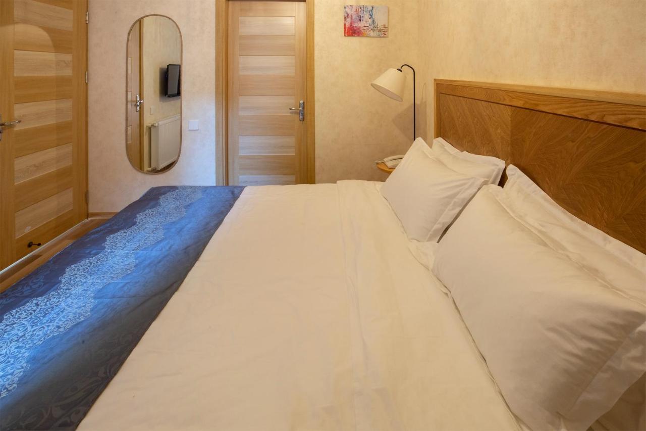 Ornament Boutique Hotel Тбилиси Екстериор снимка