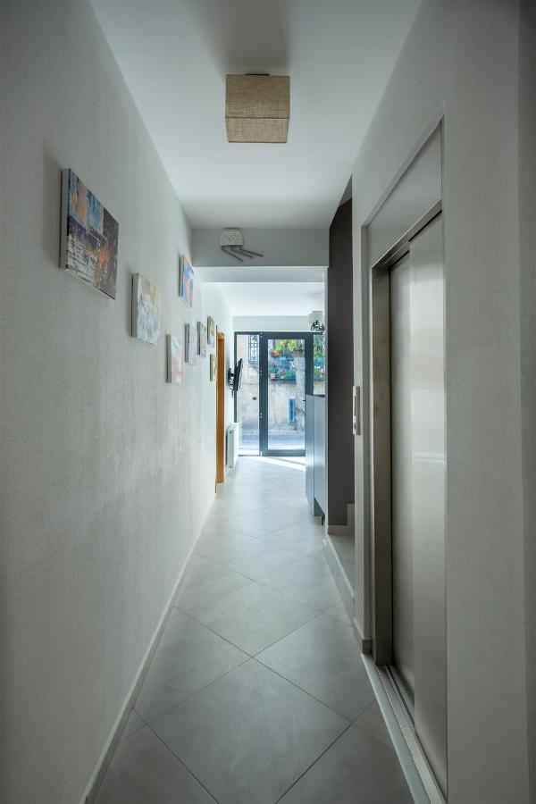 Ornament Boutique Hotel Тбилиси Екстериор снимка